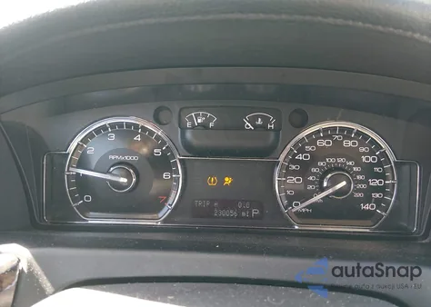 2009 Lincoln Mks z USA, uszkodzony, nr VIN 1LNHM93RX9G633983